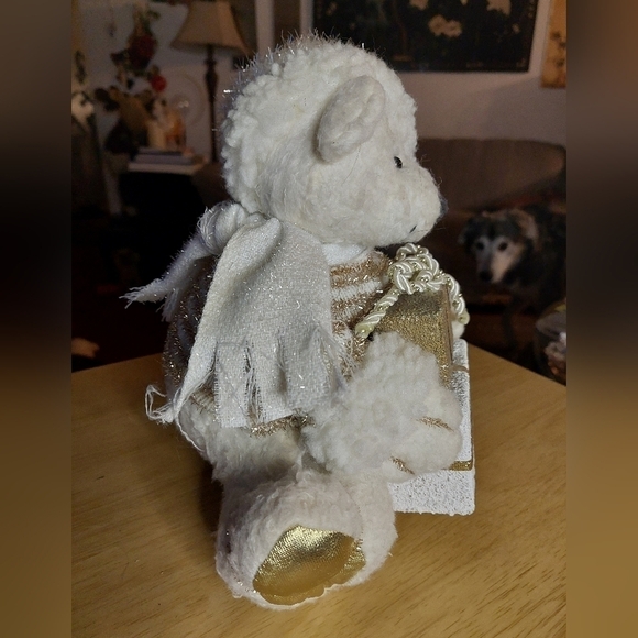 Vintage* Rare 80s White Christmas Gift-Giving Sitting Teddy Bear. - Picture 2 of 7